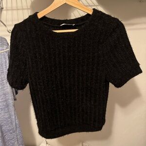 A3 Designs sweater size M